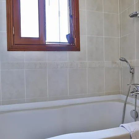 Apartament Jolly Apart 5 *